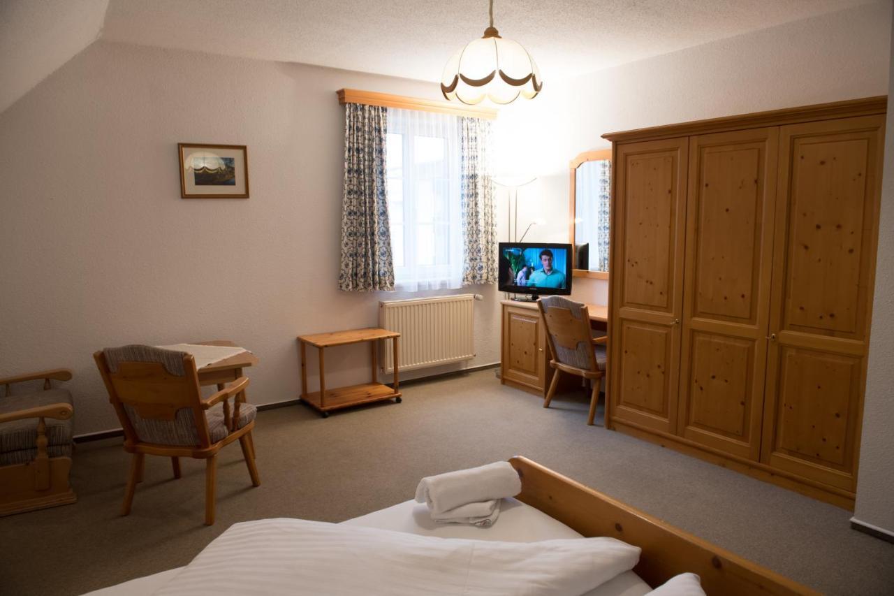 Blaue Traube Hotel Bad Aussee Ngoại thất bức ảnh