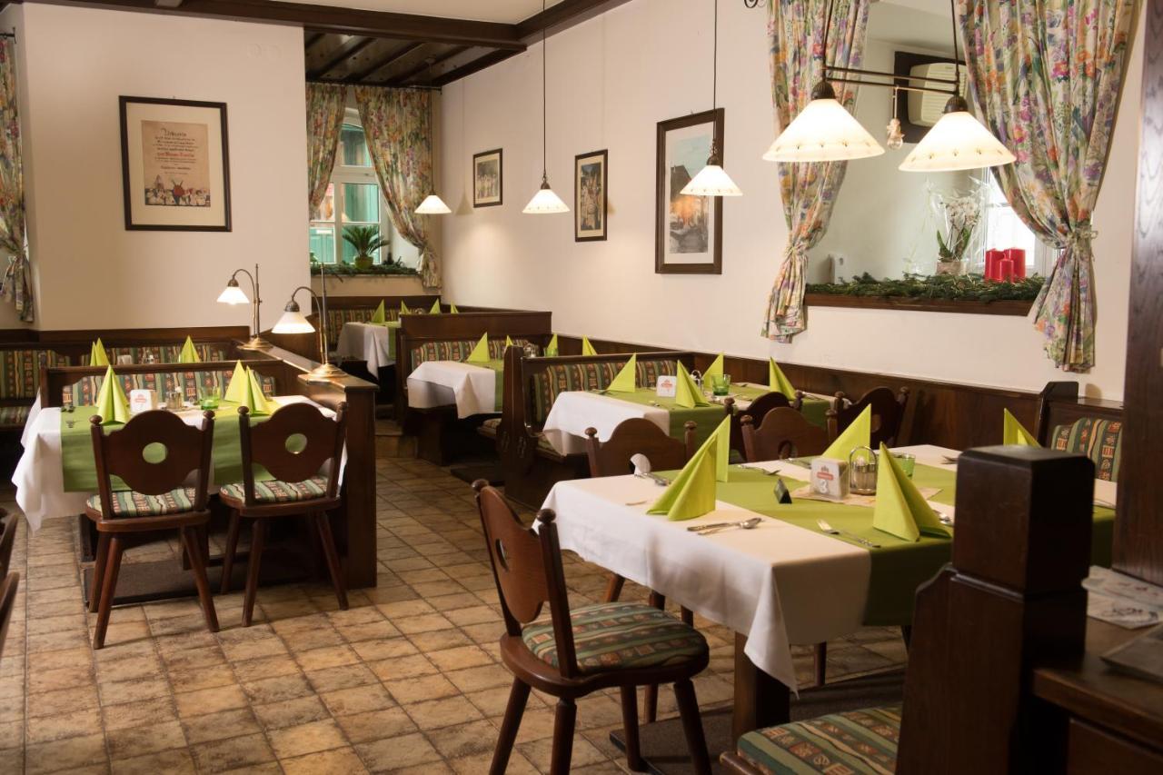 Blaue Traube Hotel Bad Aussee Ngoại thất bức ảnh